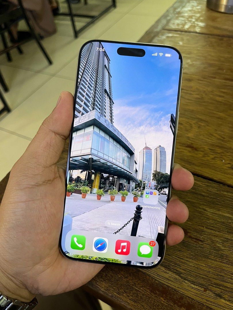 Iphone 16 Pro Max 256Gb Natural Titanium Factory Unlocked, Mobile