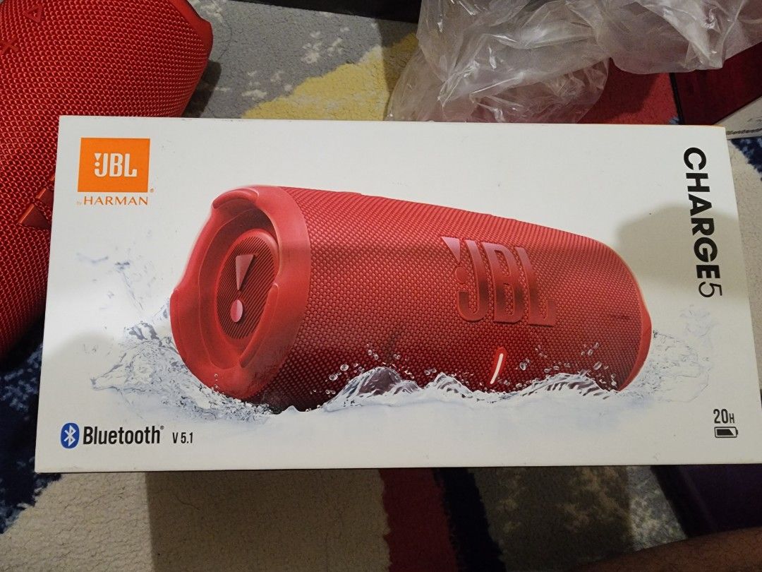 Jbl charge 5 (Category: Soundbars, Speakers & Amplifiers) located in Mandaluyong City. Submitted by 123acd (Listing ID 1392311002, Image 2). Description: for sale brand new jbl charge 5 inopen lang to test makati/pasay area.