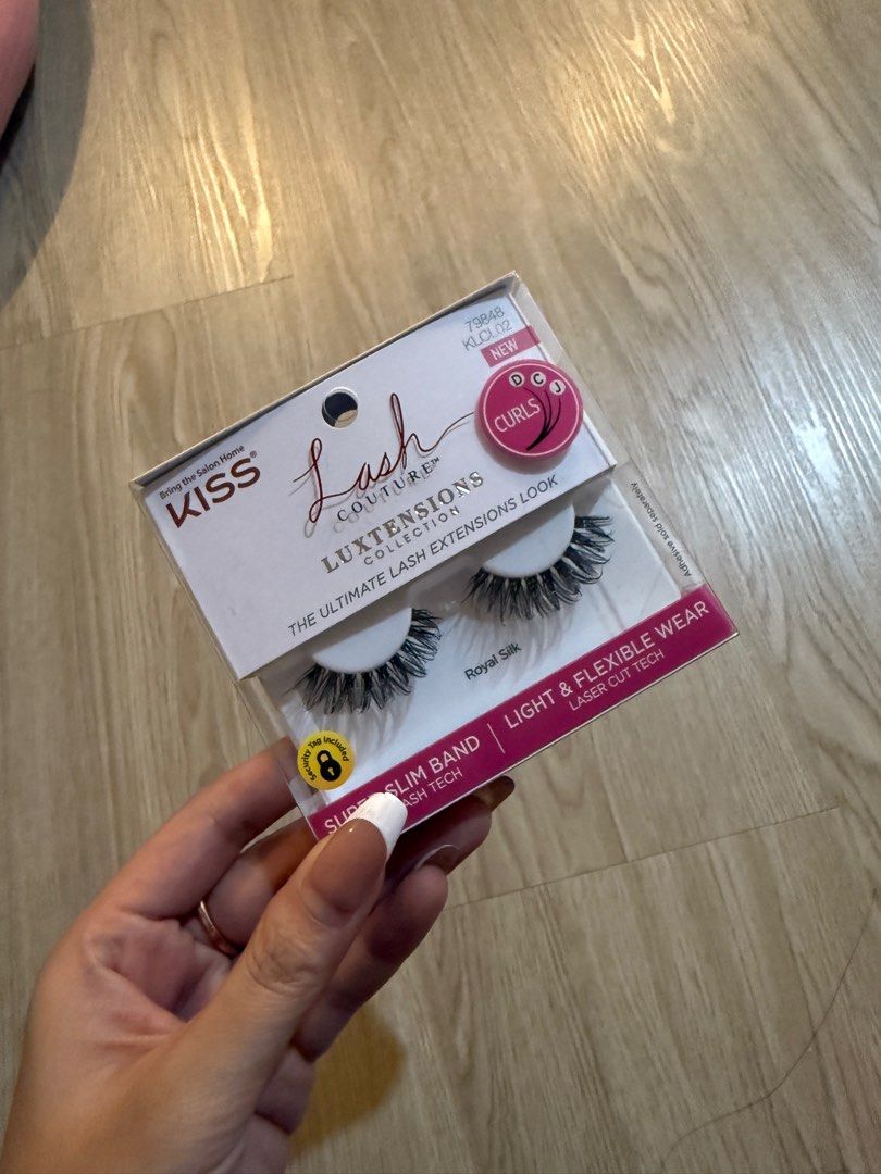 Kiss lashes royal silk (Category: Makeup) located in Manila. Submitted by stacey788 (Listing ID 1392453011, Image 1). Description: Best seller kiss lashes royal silk - i have 6 pcs Rfs decluttering Brand new Makati Lalamove .