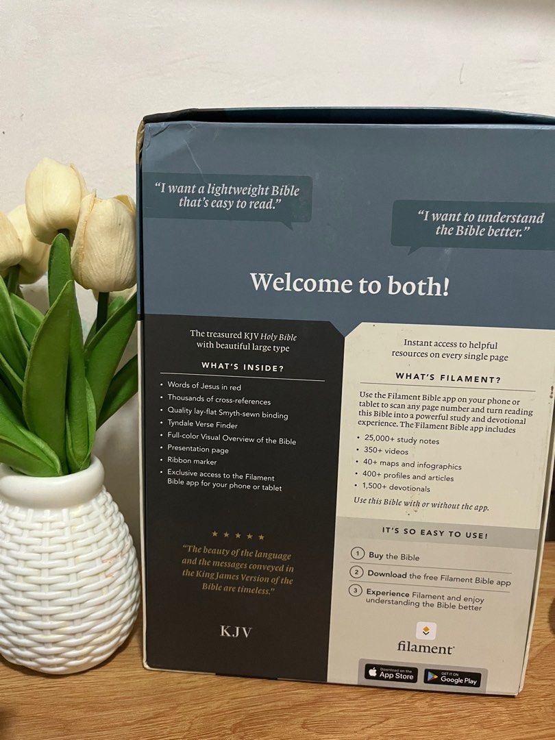 KJV Large Print Filament enable bible (Category: Religion Books) located in San Fernando. Submitted by bella_loved (Listing ID 1392370772, Image 3). Description: Brandnew leather cover Gold edge Large print Brown color cover .