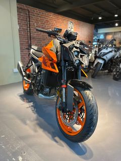 (Category: ) located in . Submitted by Premium.Moto (Listing ID 1392399578, Image 1). Description: .