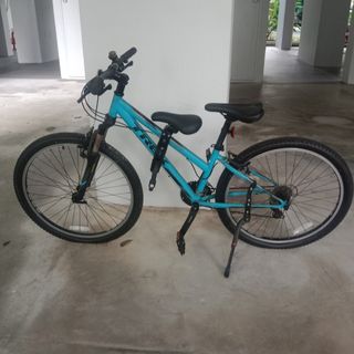 (Category: ) located in . Submitted by glamourbikes (Listing ID 1392307100, Image 1). Description: .