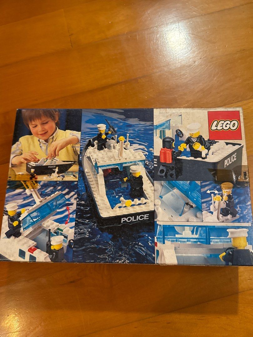 Lego Police Raft LEGO Police Boat Set 4010 絕版懷舊樂高警察船, 興趣及遊戲, 玩具 & 遊戲類 - Carousell