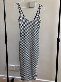 Lipsy London 點點連衣裙64242126404737110