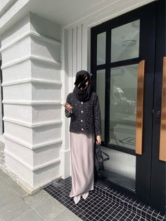 (Category: ) located in . Submitted by kkatarinablu (Listing ID 1392452278, Image 1). Description: .