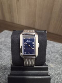 (Category: ) located in . Submitted by b-timepieces (Listing ID 1392485174, Image 1). Description: .