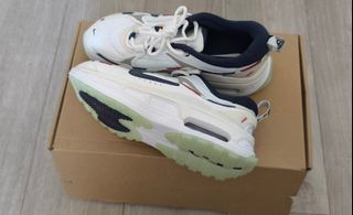 （分類：）位於 。 由 992282 提交（商品編號 1392311852，圖片 1）。簡介： 。