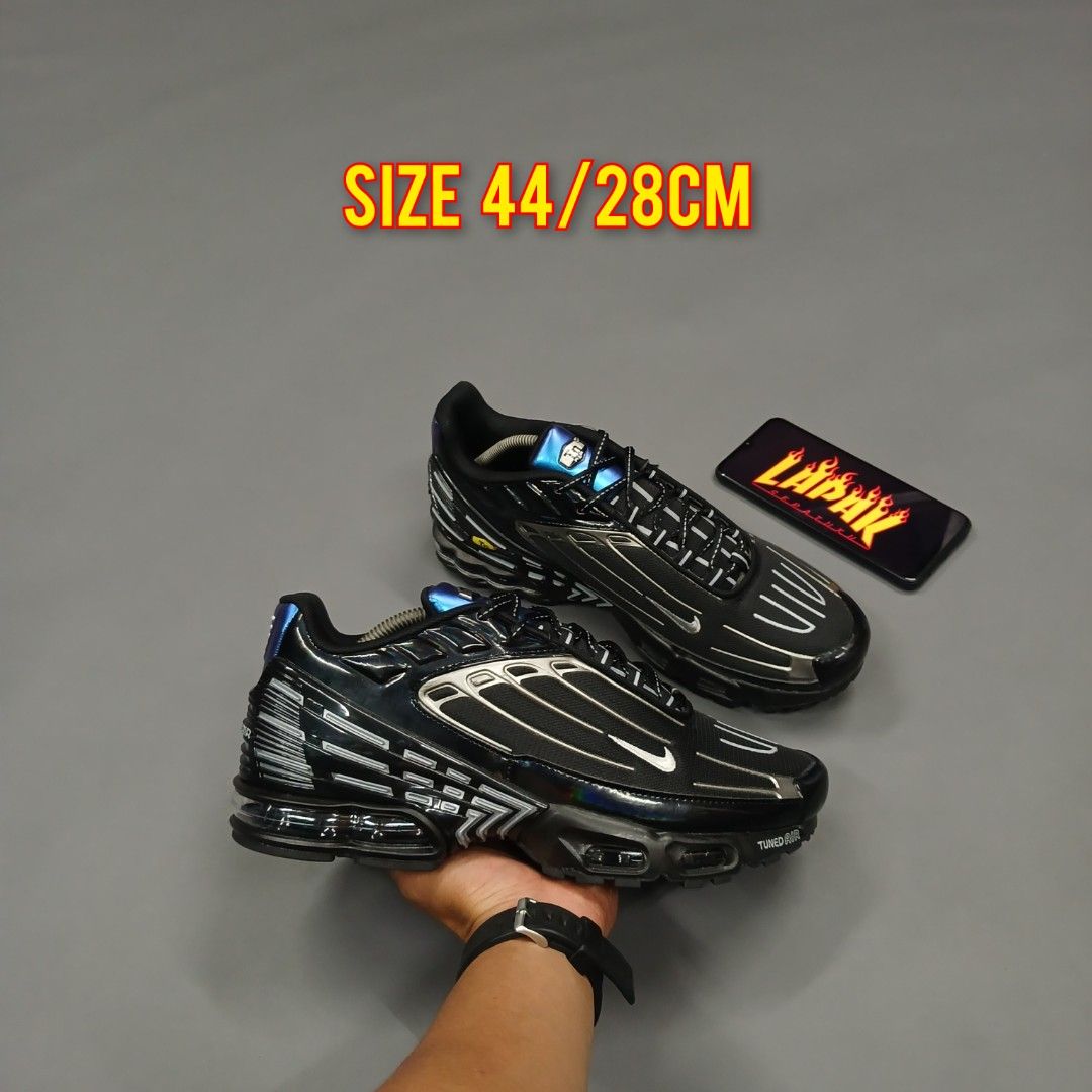 Sepatu Nike Tn Air NIKE AIR MAX PLUS TN IRIDESCENT, Fesyen Pria