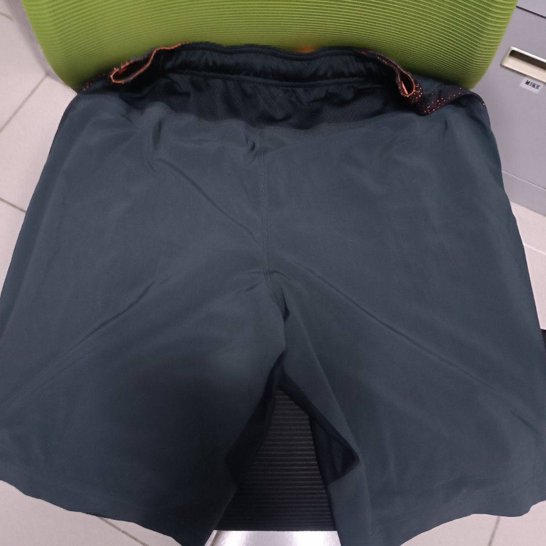 Nike DRI fit Shorts (Category: Shorts) located in San Juan City. Submitted by ag0807 (Listing ID 1392432318, Image 2). Description: Nike DRI fit size Large fits also to XL good for running, gym & Basketball slight negotiable.
