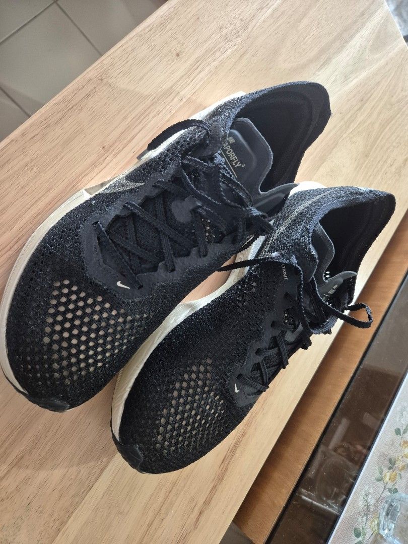 Nike Vaporfly 3 (Category: Sneakers) located in Manila. Submitted by axehead85 (Listing ID 1392325671, Image 1). Description: Nike Vaporfly 3 Color: Black and Gold Used: 2 times 5km each. Negotiable price No box No receipt.
