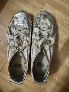 (Category: ) located in . Submitted by rjcarrots (Listing ID 1392411740, Image 1). Description: .