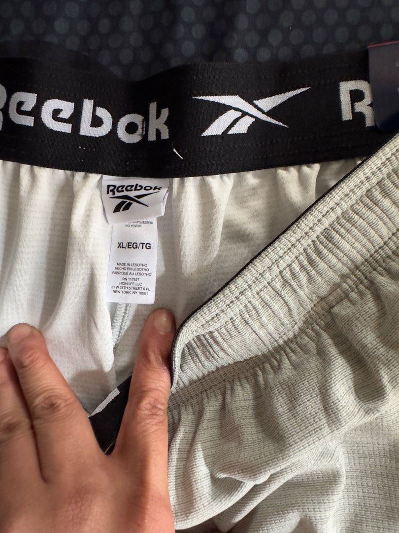 Reebok Gym Shortd (Category: Shorts) located in Caloocan City. Submitted by knackknicks (Listing ID 1392330435, Image 3). Description: Brand new Reebok Gym shorts .