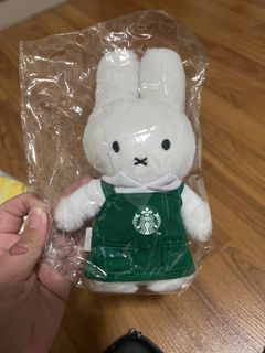 (Category: ) located in . Submitted by 1012smiley_room (Listing ID 1392469039, Image 1). Description: .