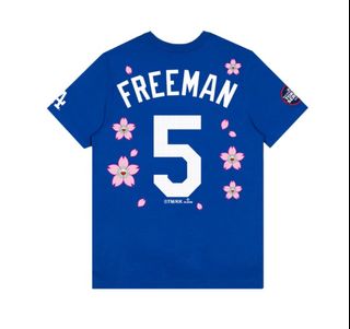 (Category: ) located in . Submitted by thehypewear.co (Listing ID 1392369079, Image 1). Description: .