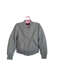 (Kategori: ) berada di . Dikirim oleh digoshop (ID iklan 1392310726, Gambar 1). Deskripsi: .