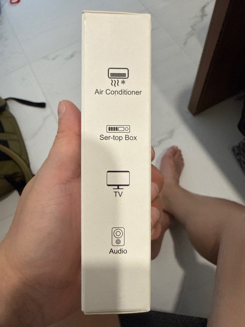 Zigbee Smart Universal IR Remote Controller (Category: Entertainment Systems & Smart Home Devices) located in Singapore. Submitted by derfner (Listing ID 1392392923, Image 4). Description: - Zigbee Smart IR Universal Remote Controller (Model: Z100) - Brand new (Opened once to try) - Tried to add to Apple Home via Zemismart Matter gateway in Smartlife/Tuya app but can’t get it on apple home. - Already reset and packed back into box as received. I 