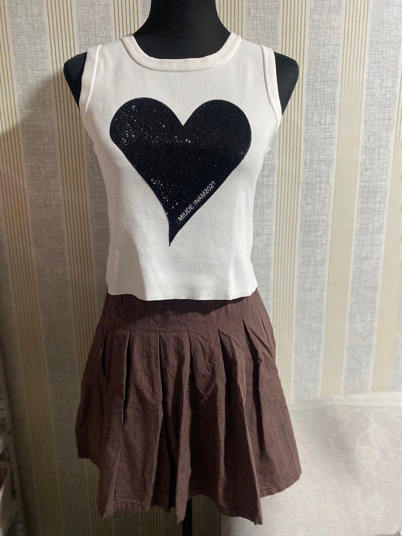 5pcs Take All tops and skirt (Category: Sets or Coordinates) located in Imus. Submitted by pytshoppe (Listing ID 1392600113, Image 3). Description: Fit to small and medium body frame Good as new Used once Stretchable.