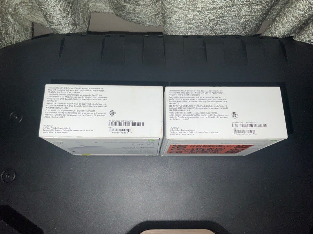 AIRPODS PRO 2 (SEALED) (Category: Earphones) located in Manila. Submitted by 2025.gadgetspot (Listing ID 1392617052, Image 2). Description: orig price: 11,290 selling for 10,500 (fixed price) - warranty not activated, warranty upon pairing. (if you have any concerns about the warranty after buying it, just send me a dm) - NOT A PREMIUM COPY / CLASS A - AUTHENTIC FROM US. can do shipping & meetups 📍qc pm if interested..