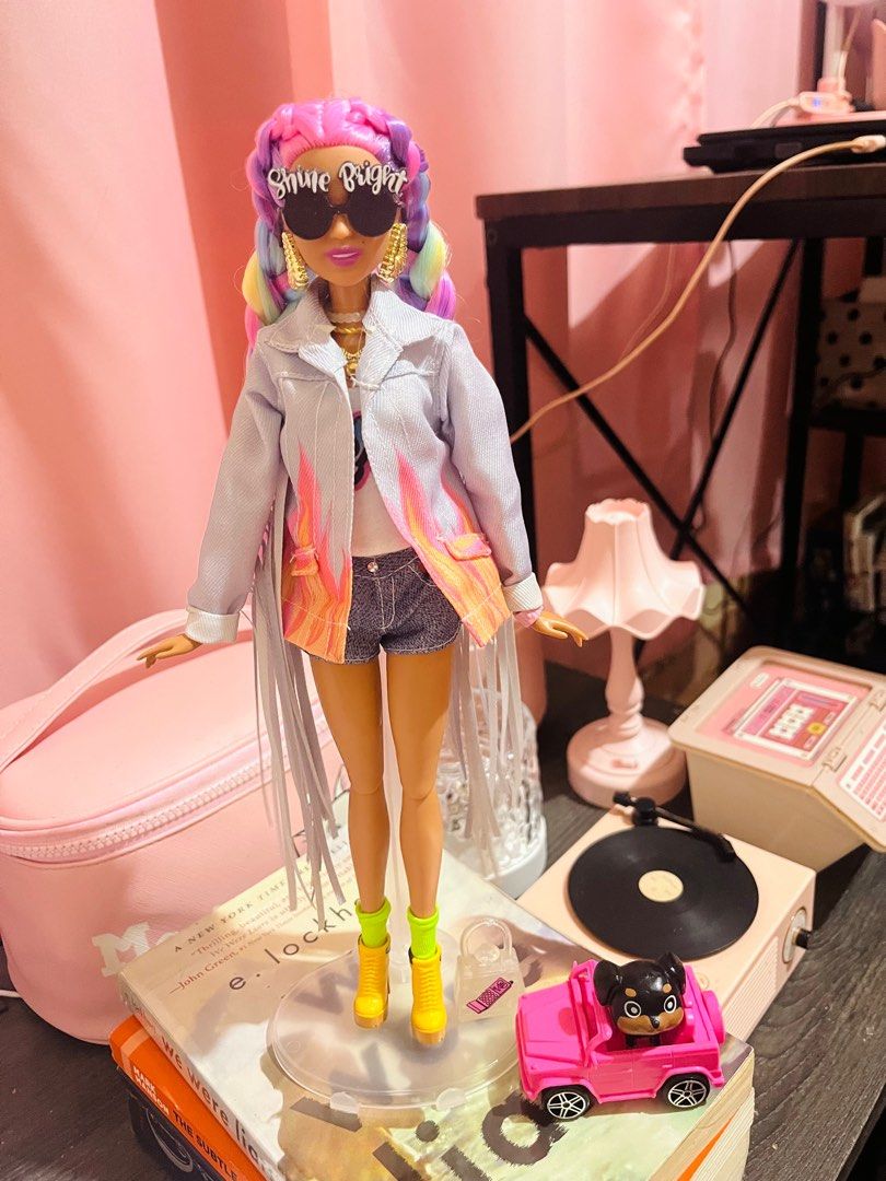 Barbie Extra #5 (Category: Kids Toys) located in Legazpi City. Submitted by pink_moonlight (Listing ID 1392680556, Image 1). Description: Complete.
