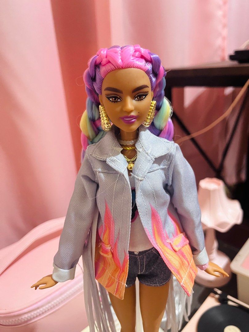 Barbie Extra #5 (Category: Kids Toys) located in Legazpi City. Submitted by pink_moonlight (Listing ID 1392680556, Image 3). Description: Complete.