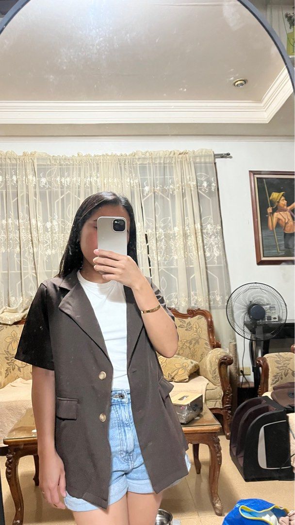 BKK Coords | Coordinates | Set in Brown (Category: Sets or Coordinates) located in San Pablo. Submitted by dans__preloved (Listing ID 1392665417, Image 3). Description: Blazer and Pants Coords from bangkok Choco Brown Best fit small to medium Blazer Length: 24 inches Width: 18 inches Pants Length: 35 inches Waist: 24 to 28 inches (garterized) BKK coordinates .