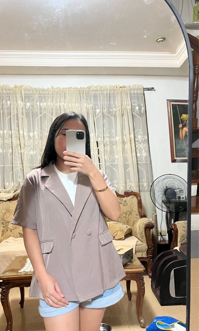BKK Mauve Blazer and Shorts Coordinates (Category: Sets or Coordinates) located in San Pablo. Submitted by dans__preloved (Listing ID 1367143111, Image 2). Description: Mauve Blazer and Shorts Coords from bangkok Best fit small to medium Blazer Length: 23 inches Width: 18 inches Shorts Waist: 24 to 28 inches (garterized) Length: 13 inches BKK coordinates.