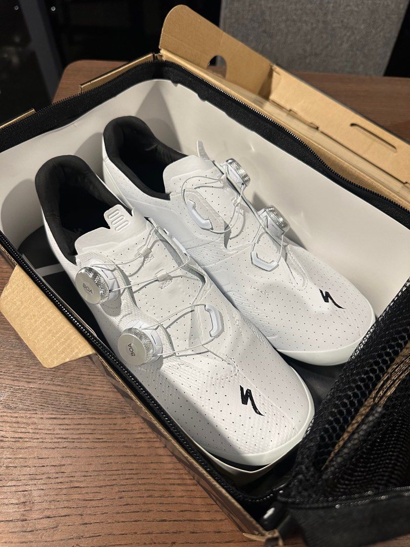 BNIB S-Works Torch Cycling Shoes - White - Size 43 (Category: Parts & Accessories) located in Singapore. Submitted by ahmengggg (Listing ID 1392622497, Image 1). Description: Brand new Sworks Torch cycling shoes in white Size EUR43 Comes with box and shoe case Retails for $675.