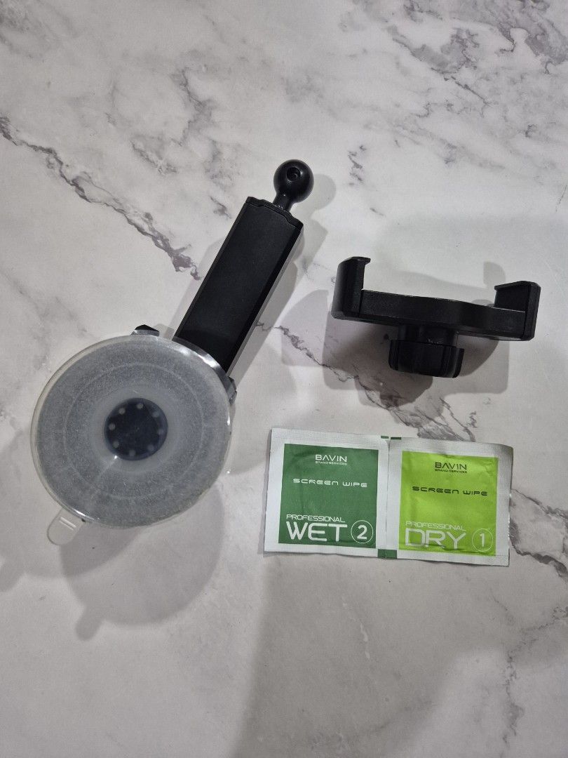 Car Phone Mount (Category: Mounts & Holders) located in Pasig City. Submitted by zenzen1010 (Listing ID 1392558985, Image 2). Description: Hi All, Im selling this Car Phone Mount. The item is brand new still in its box. Complete with cleaning wipes. Suction is also unused. Disclaimer, the mount will only fit for smaller phones. Price negotiable. You may also pick a freebie from my store. DM for more info thanks.
