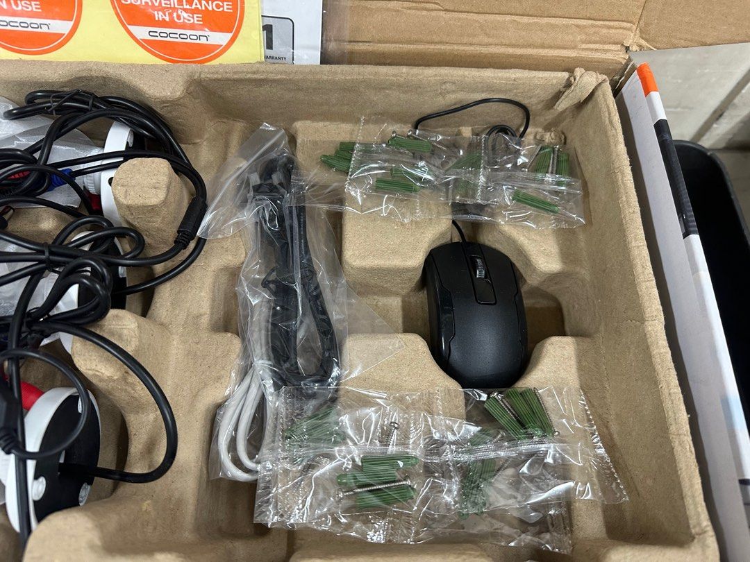 Cocoon Security Camera (Category: Security Systems & CCTV Cameras) located in Pasay City. Submitted by jen.pen (Listing ID 1392614646, Image 2). Description: .