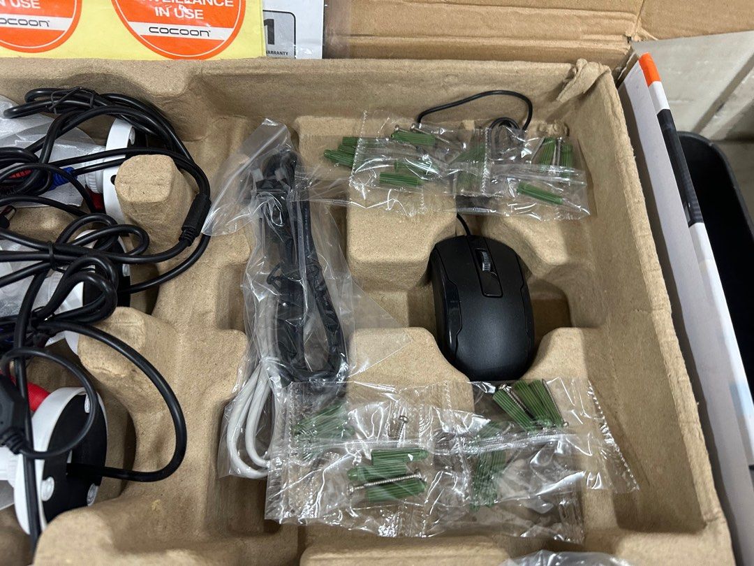 Cocoon Security Camera (Category: Security Systems & CCTV Cameras) located in Pasay City. Submitted by jen.pen (Listing ID 1392614646, Image 3). Description: .