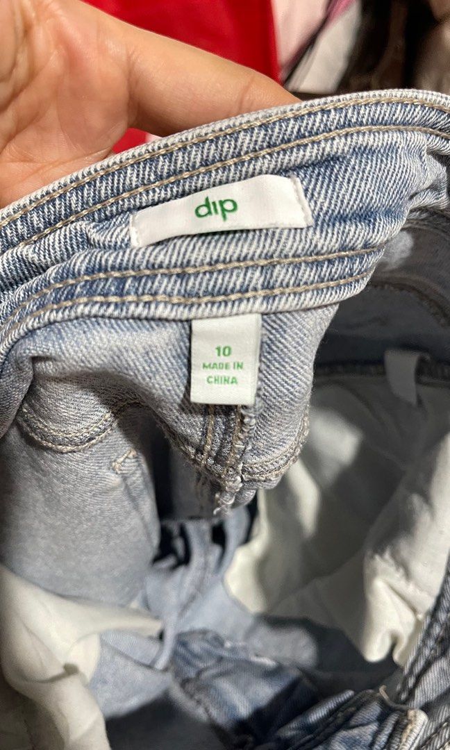 Dip Jeans Displaced Seams Style Size 10 (Category: Jeans) located in San Jose. Submitted by salt02 (Listing ID 1392572854, Image 3). Description: From USA Size 10/Large.