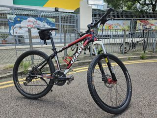 （分類：）位於 。 由 thomaschow1999 提交（商品編號 1392518009，圖片 1）。簡介： 。