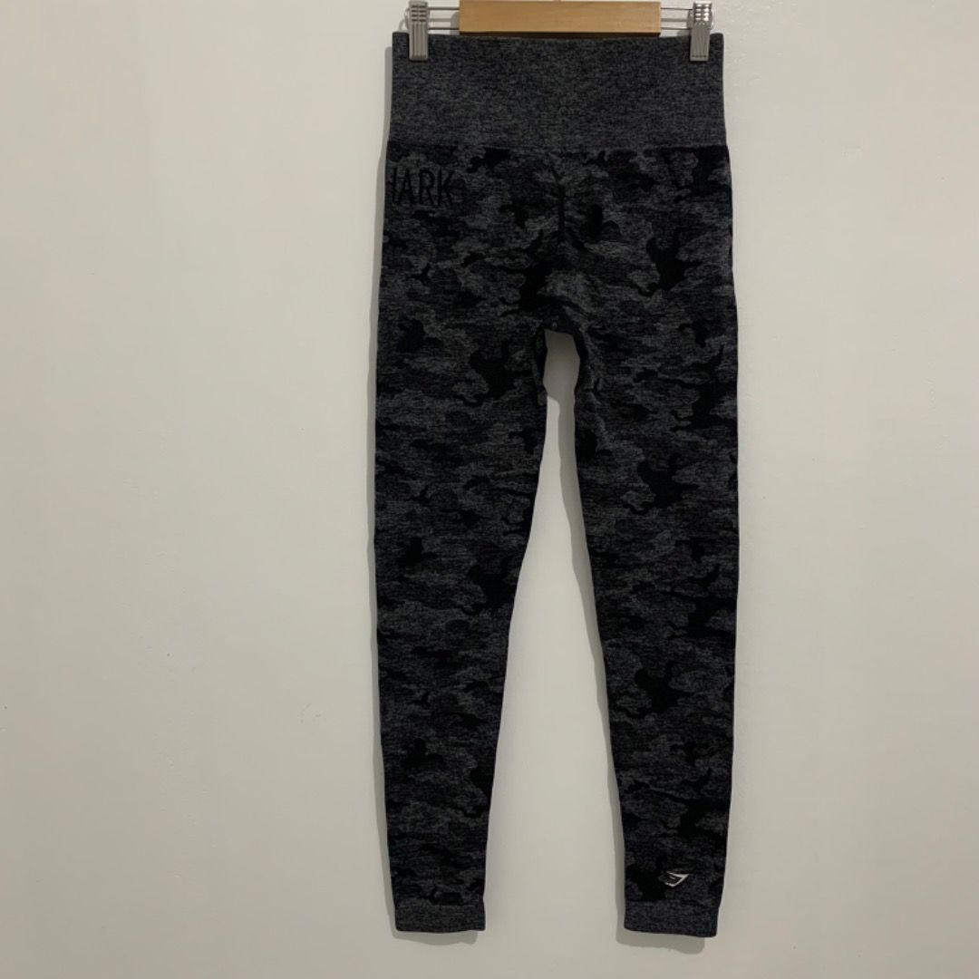 Gymshark Camo Seamless Stretch Leggings (Category: Activewear) located in Mendez-Nunez. Submitted by anikkoyan (Listing ID 1392603380, Image 2). Description: Waist: 25-30 Length: 34.5.
