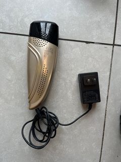 (Category: ) located in . Submitted by annazengl (Listing ID 1392558576, Image 1). Description: .