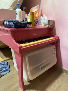 (Category: ) located in . Submitted by gerri (Listing ID 1392606913, Image 1). Description: .