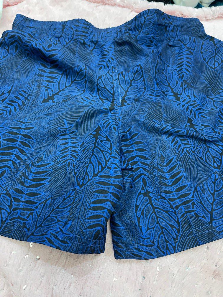 H&M short kids. 10t (Category: Babies & Kids Fashion) located in Valenzuela. Submitted by lilhandsome (Listing ID 1392607033, Image 3). Description: Super cute in person. Personal preloved. Used by my son 5-7t. .