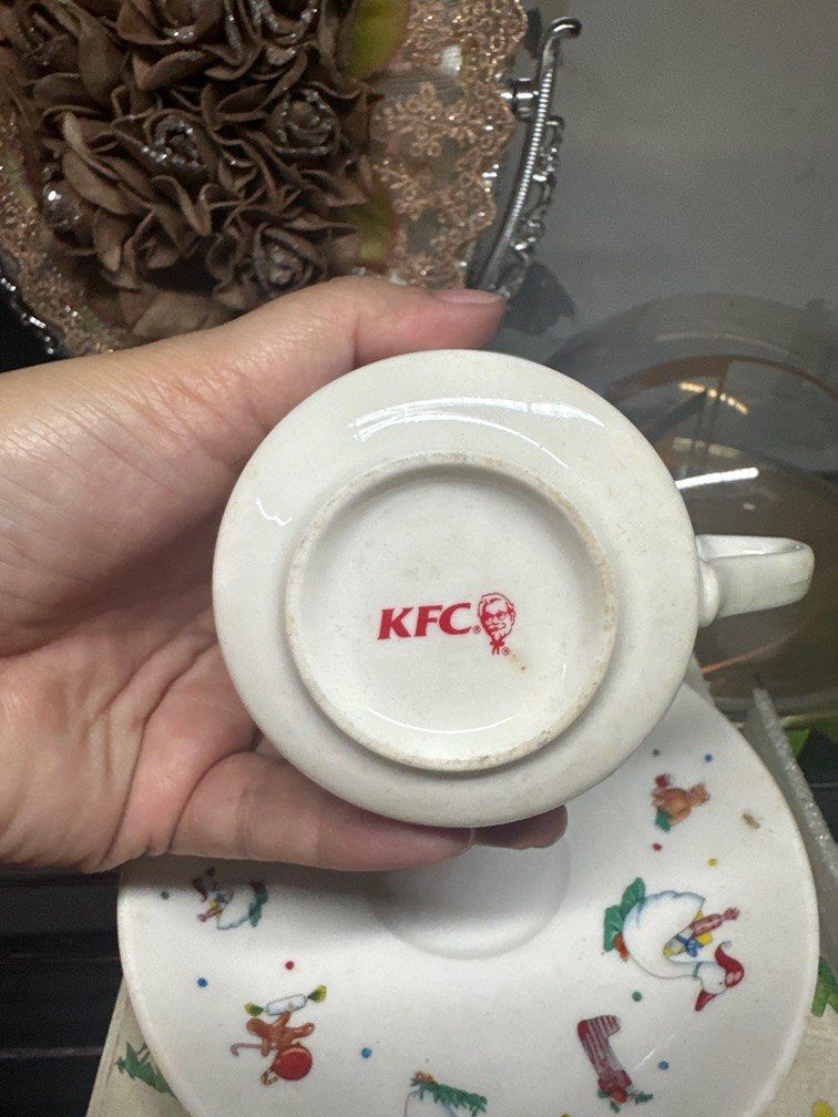 KFC Christmas Cup and saucer (Category: Coffee & Tea Tableware) located in Antipolo. Submitted by queens.collections (Listing ID 1392496861, Image 2). Description: .