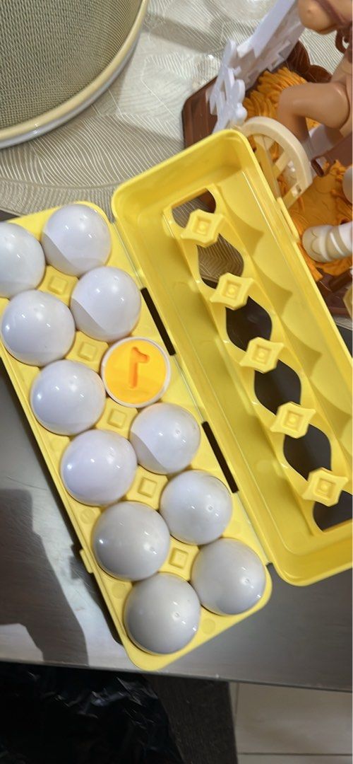 Kids toys (Category: Kids Toys) located in Manila. Submitted by heartprints (Listing ID 1392595343, Image 2). Description: Zuru pets alive 250 not sure if still working with battery rapunzel pull along wooden toy 250 busy felt board 100 matching egg toy 100 (missing match no. 1).