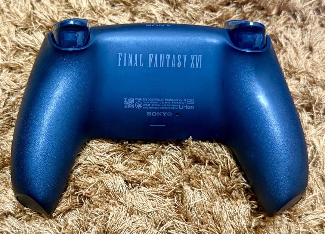 (Loose) Final Fantasy 16 Dualsense Limited Edition (Category: Controllers) located in General Trias. Submitted by miggys_booth (Listing ID 1392511921, Image 3). Description: ⚔️ RARE DROP: FINAL FANTASY XVI LIMITED EDITION DUALSENSE ⚔️ A Collector’s Masterpiece – Once it’s gone, it’s gone! Calling all Eikon-slayers and PlayStation completionists! Miggy’s Booth is letting go of a true grail: the Limited Edition FFXVI DualSense Controller. This isn'