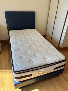 (Category: ) located in . Submitted by ccuiy (Listing ID 1392578786, Image 1). Description: .