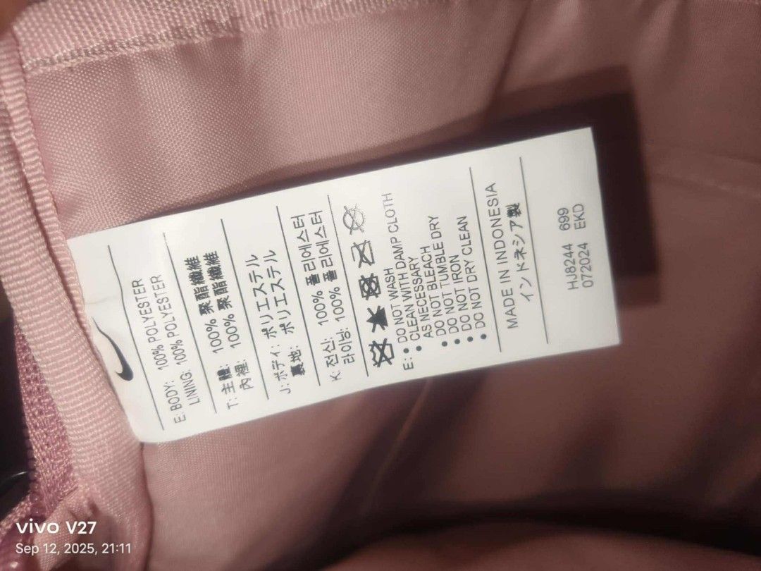 Nike brasilia 9.5 elemental pink (Category: Backpacks) located in Manila. Submitted by basiclang (Listing ID 1392622127, Image 3). Description: Nike brasilia 9.5 training bagpack 24L brandnew below srp 1195 only.