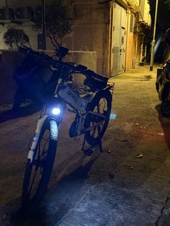 （分類：）位於 。 由 fannnnn776 提交（商品編號 1392633942，圖片 1）。簡介： 。