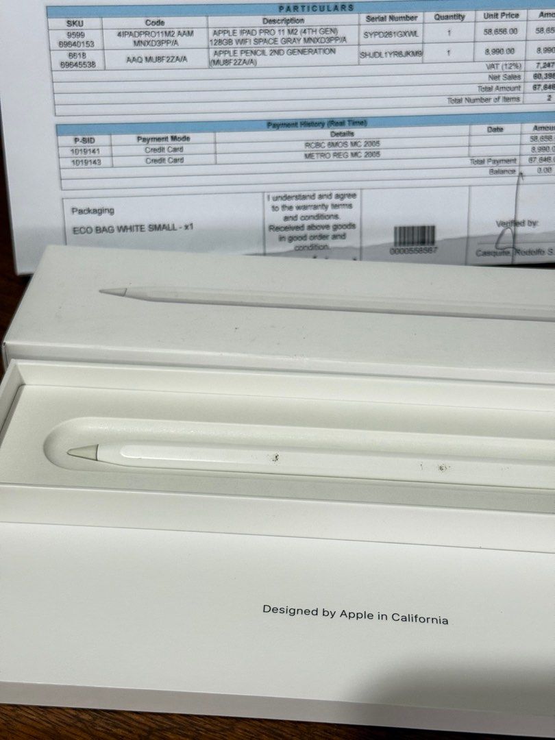 Original Apple Pencil 2 / 2nd generation FIXED PRICE (Category: Other Mobile & Gadget Accessories) located in Manila. Submitted by razelysonn (Listing ID 1392661372, Image 3). Description: FIXED PRICE just pencil marks all features working 100% with receipt (bought for 8,990) Location: Binondo Manila.