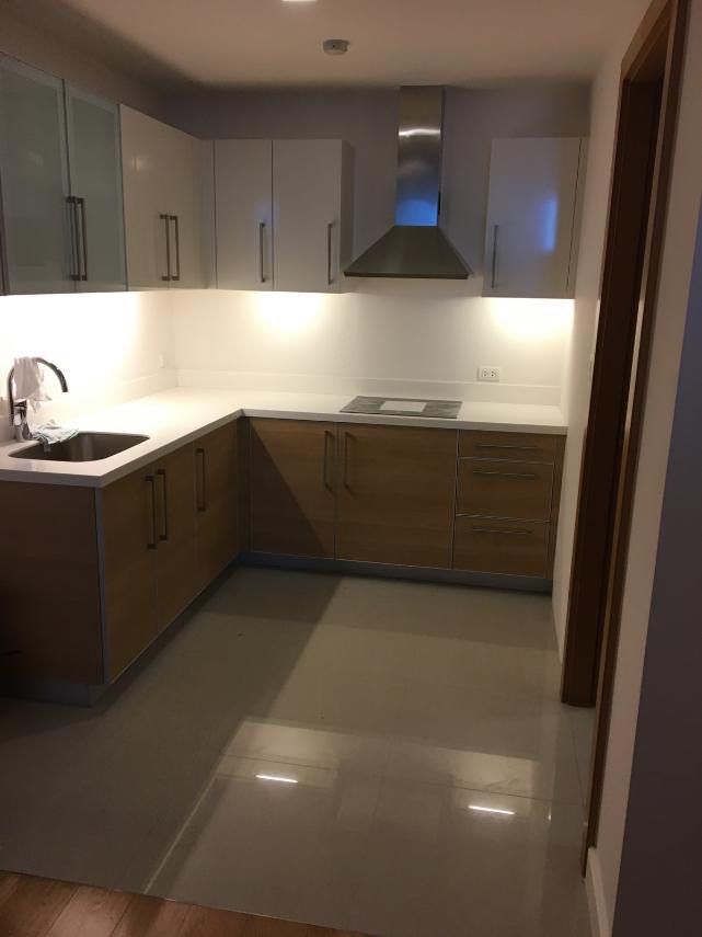 Park Terraces Studio for Sale (Category: Apartments & Condos) located in Makati City. Submitted by prichie.listings (Listing ID 1392495241, Image 1). Description: 44 sqm studio furnished with 1 parking.