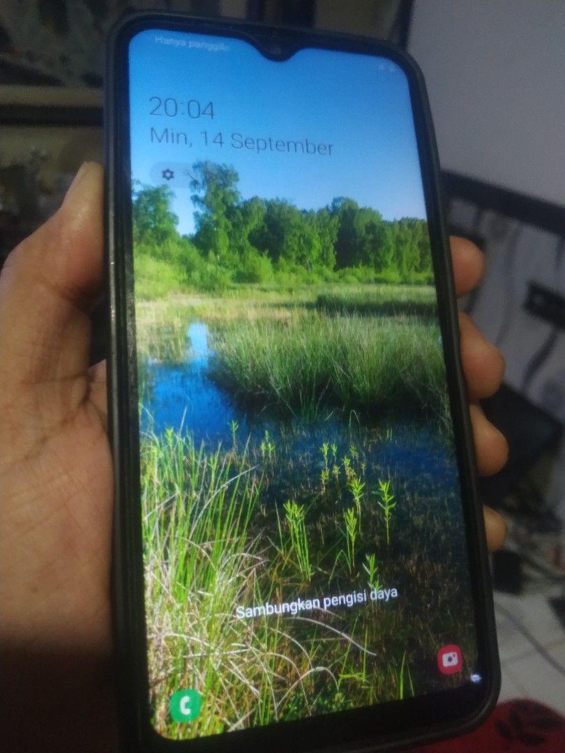 Samsung M20 Second