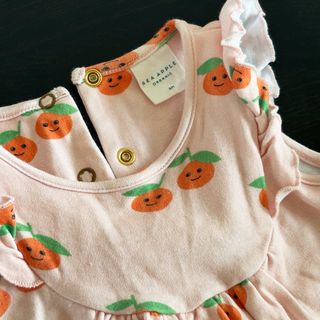 (Category: ) located in . Submitted by hellocloset (Listing ID 1392576103, Image 1). Description: .