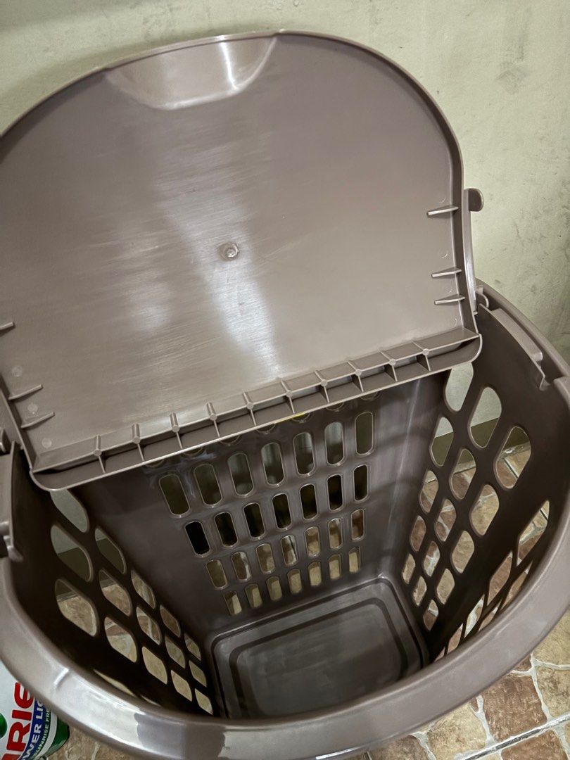 Sunnyware Laundry Basket / Laundry Organizer (Category: Laundry Baskets) located in Quezon City. Submitted by angelau_ (Listing ID 1392497826, Image 3). Description: .