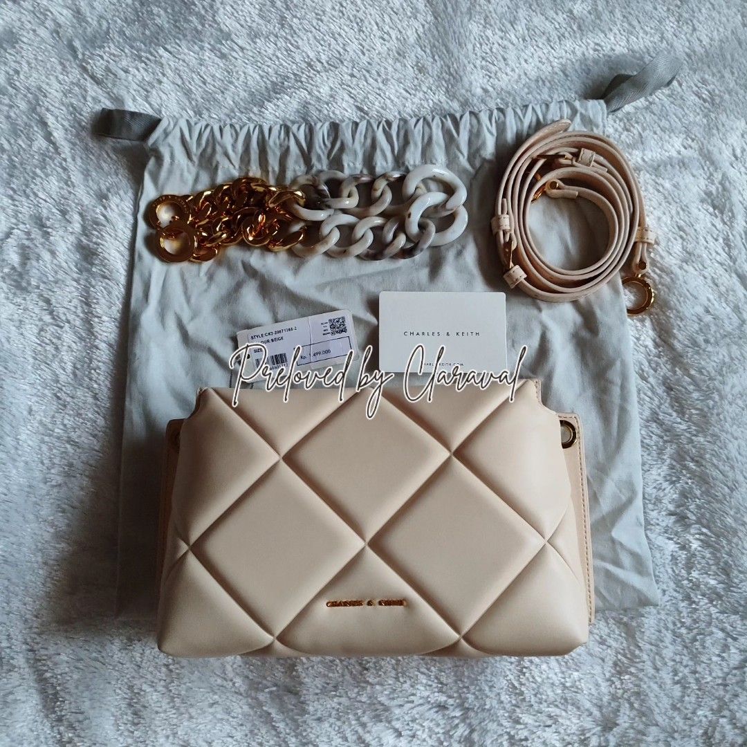 Tas Charles Keith Danika Chunky Chain Padded Bag New Original Tas  Charles Keith Original 100% Tas CK c&k Sling Bag