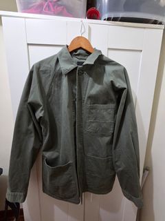 優衣庫綠色襯衫外套64246018449025110