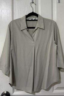 (Category: ) located in . Submitted by fundmeclothes (Listing ID 1392517233, Image 1). Description: .